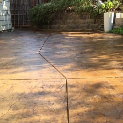 concrete-patio-staining